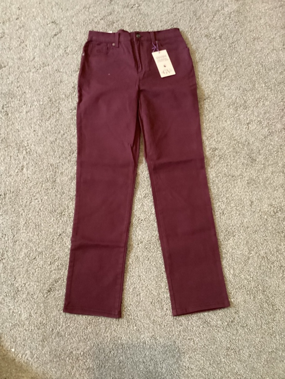 Gloria Vanderbilt Straight Leg Jeans in Deep Burgundy